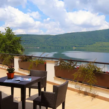 Relais Sans Soucis & Ronciglione (Viterbo)